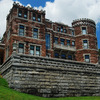 Small_thumb_983604affd847e0efdf7_lambert_castle