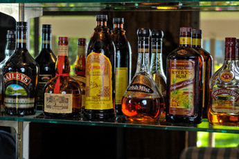 Top_story_259834c74b4bedba0065_shelf