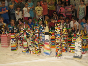Top_story_fd7d32bae42032497da8_lego_2