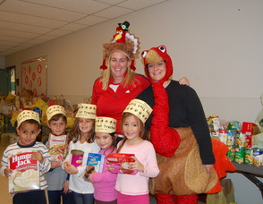 Deerfield Elementary School Holds Turkey Trot Photo