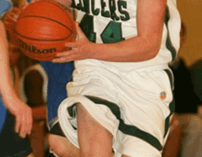 Livingston Stays Perfect; Defeats Caldwell, 62-36 Photo