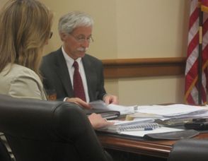 Livingston Town Council Turns Down Couple’s Leaf Composting Proposal Photo