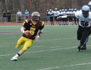 Badgley rounds the corner