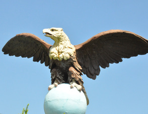 An eagle, originally from Grand Central Station at the turn of the 19th Century, presides over the zoo.