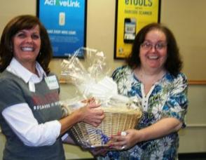 Weight Watchers Leader, Nancy Roche, Michelle Barna with Weight Watchers gift basket