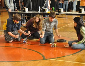Madison High School’s ‘Poland Sprint’ races against New Providence High School’s ‘Hrothgar’.  