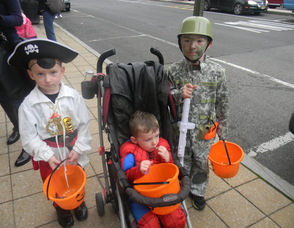 Kelly Dacey's sons