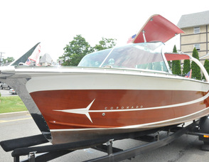 "Sly Fox" Century Coronado, owned by Donald Ploetner II.