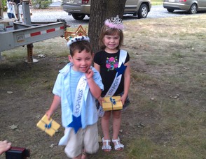 Little Mr. and Miss Stanhope - Scottie Percarpio, 5, and Ashley Herman, 4