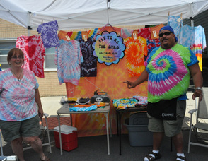 Susan and Jeff Bolean with their tie dyes.