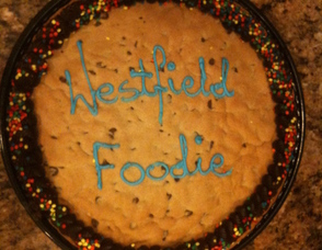 Using food photographs to convey a message