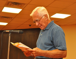 Resident Edward Tomasula addresses the council about his utility penalties.