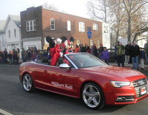 Mickey and Minnie in the parade