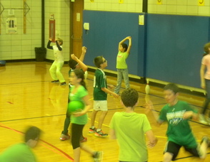 kids dodging balls
