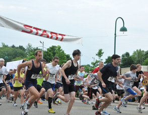 Runners commence the 5K.