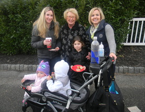 Jenifer Picone (right) with her sister, nieces and mom