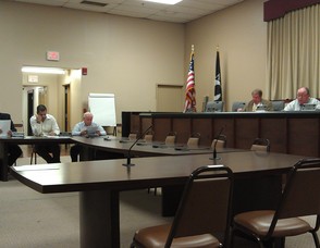 Mayor Victor Marotta addresses members of the Vernon Township Council.