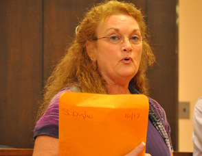 Mayor Sandra Diglio.