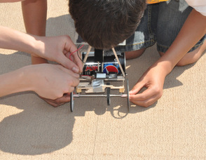 New Providence Middle School Student get ready to race, "Apollo Rover".