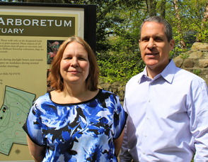 New Arboretum Executive Director Judy Trigg and President of the Board of Trustees David Rose