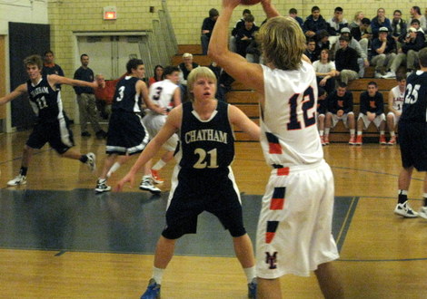 Top_story_c4765a5bfeff4816fdb3_chatham_basketball_games_031