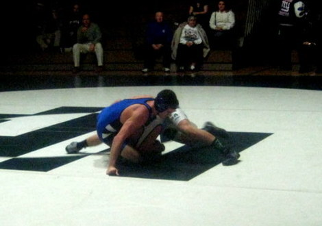 Top_story_fab22a7dc5f27a156953_wf_np_wrestling_002