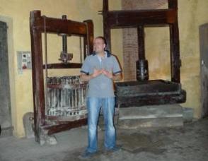 Piemonte, Land of Barolo, Barbaresco, White Truffles and Much More! Photo
