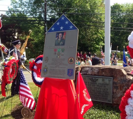 78b2a6d72c1d8d410e65_MemorialD15Shawplaque.jpg