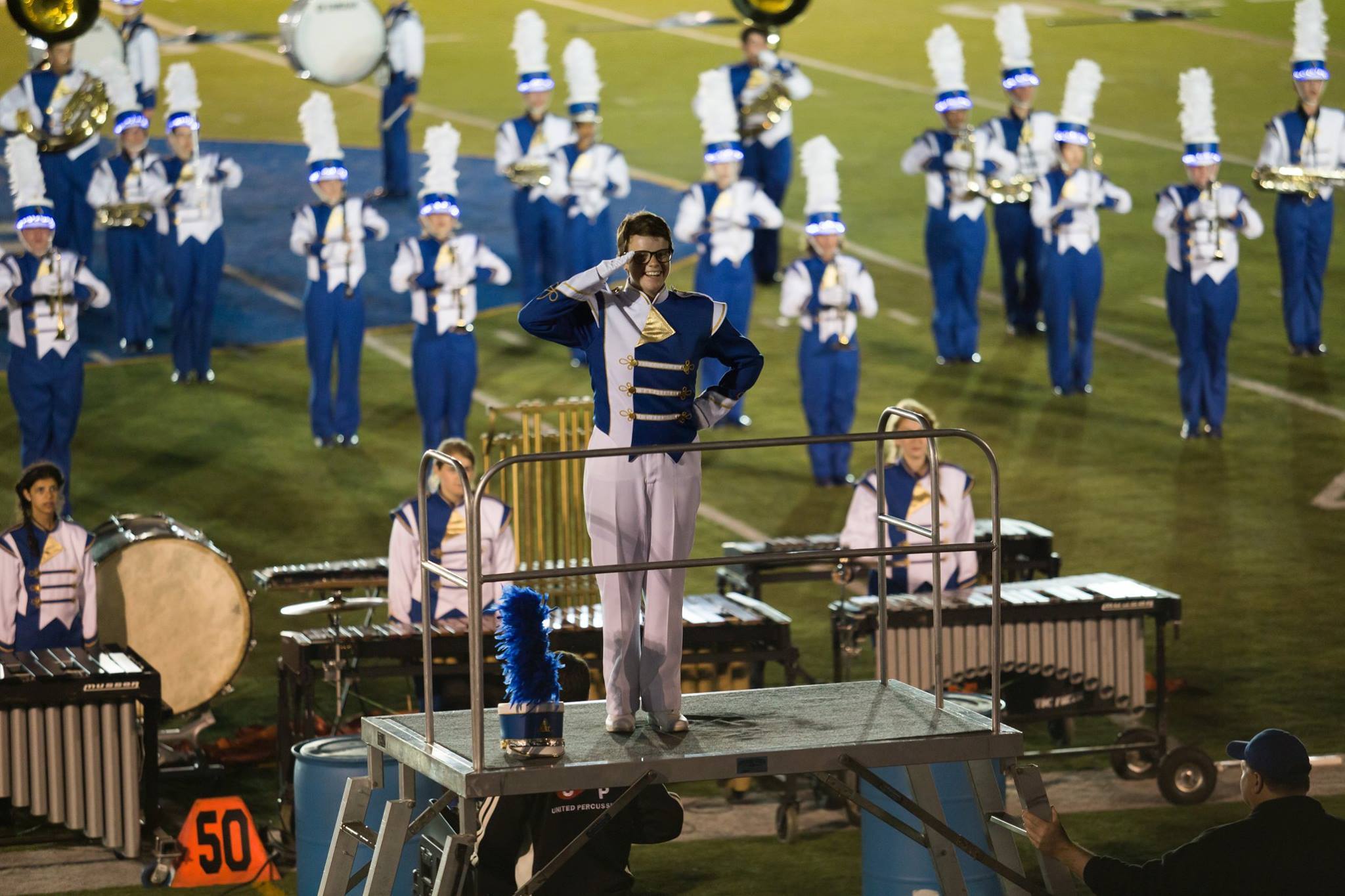 9d6104d7e56c52ea6f69_Band_salute.jpg