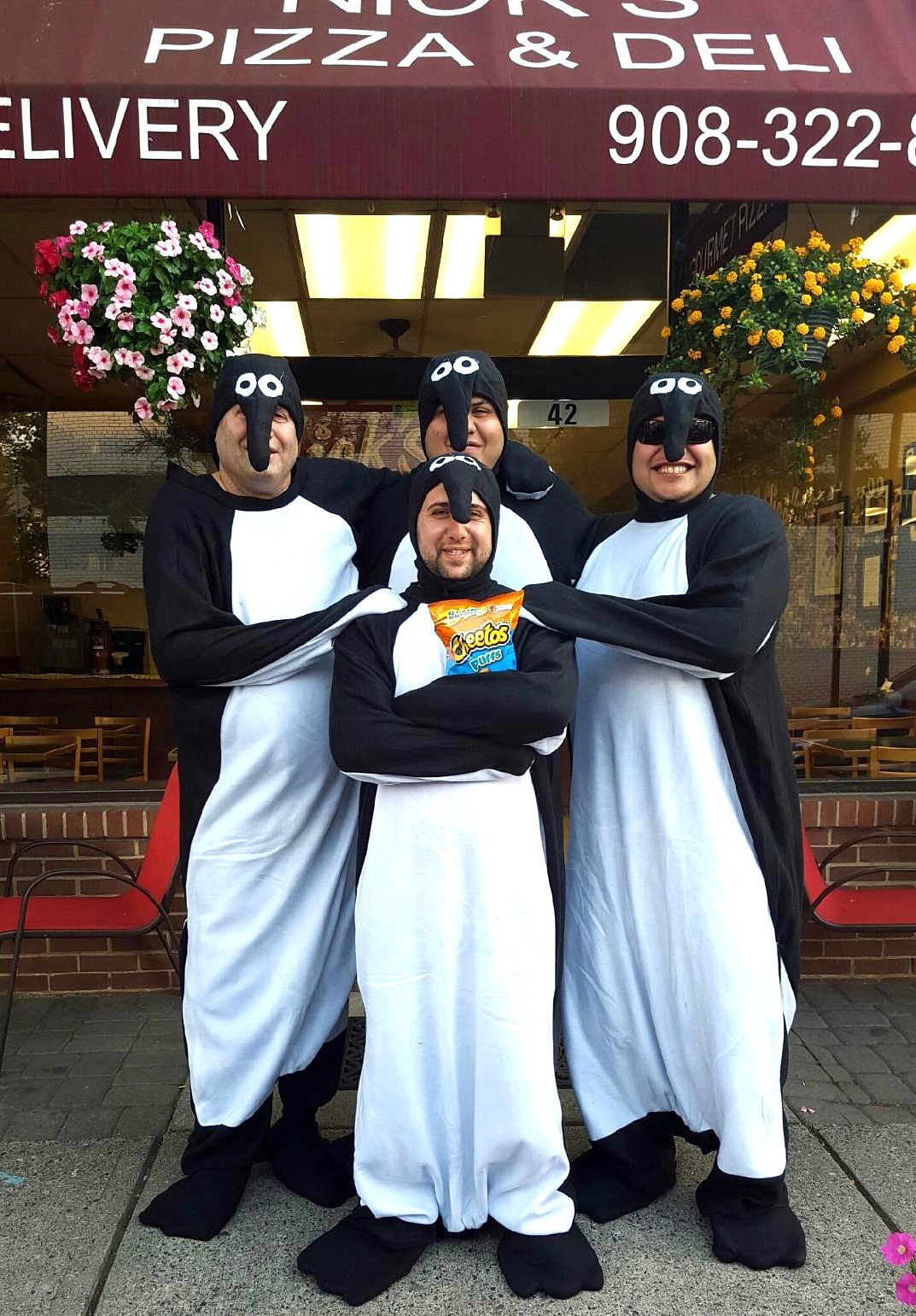 f7d022bb0b91a4d7c931_Pizza_and_Penguins2.jpg