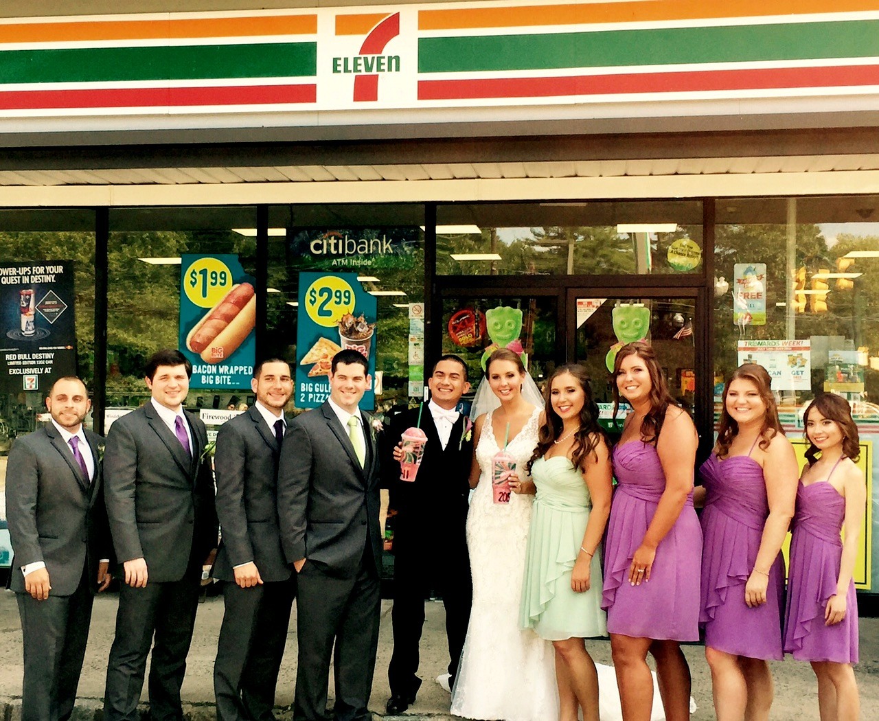 42110f7011373bcb5745_7-11_wedding.jpg