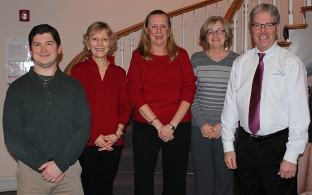c1b2599cb7f3dbbd91d1_Employee_Month_Group.jpg