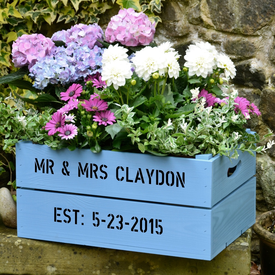 5c726b43a65df15c1526_large_garden_crate_photocredit_PersonalizedCrates.com.jpg