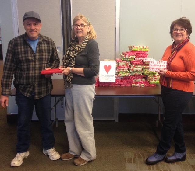 1ccb85d778c1dc4016e5_ValntinesDaysPromo_Volunteers.jpg
