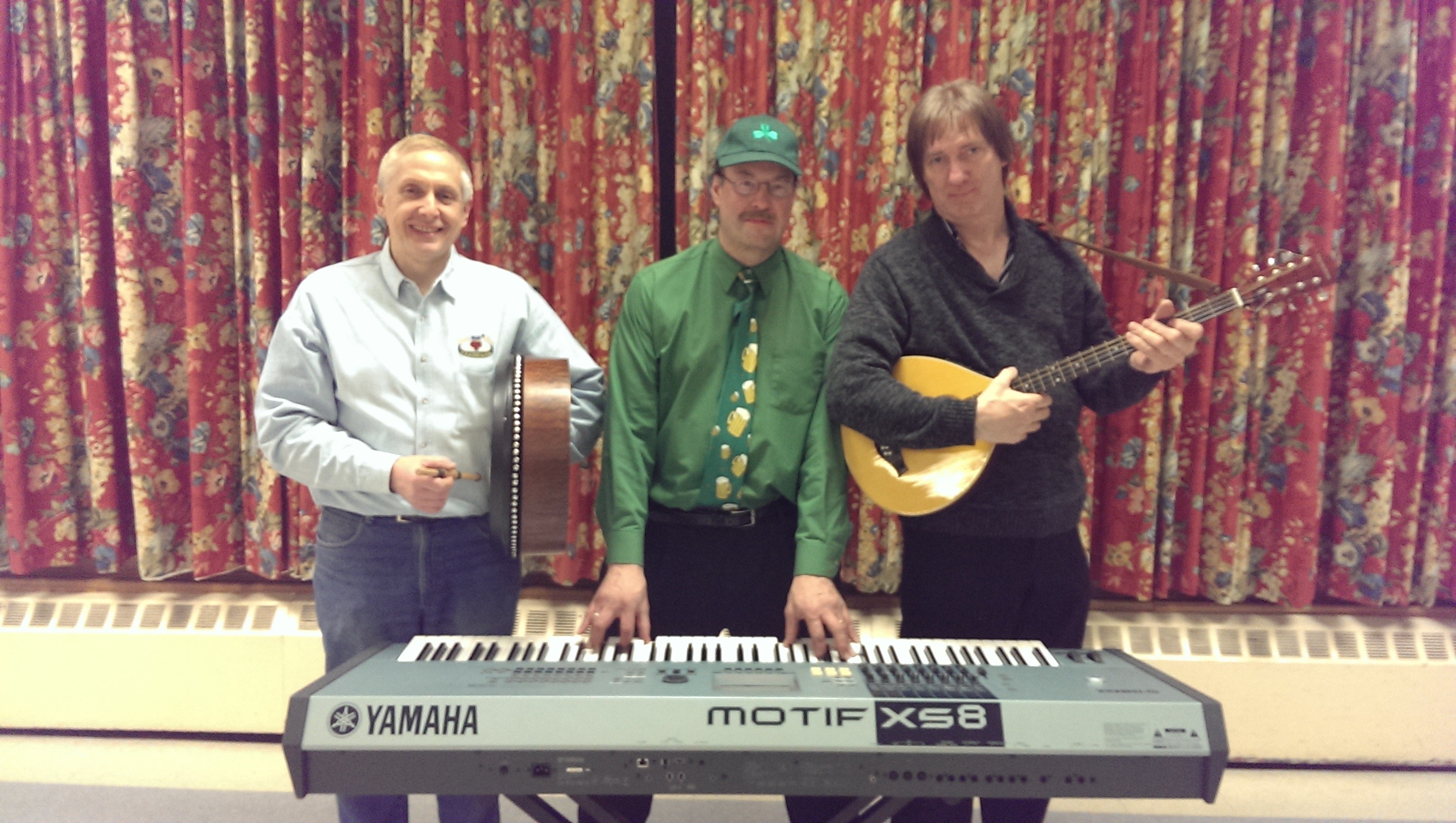 b816d4e6542f9d6000bb_Mick_Mitsch_s_LagansLove_promo_photo1.jpg