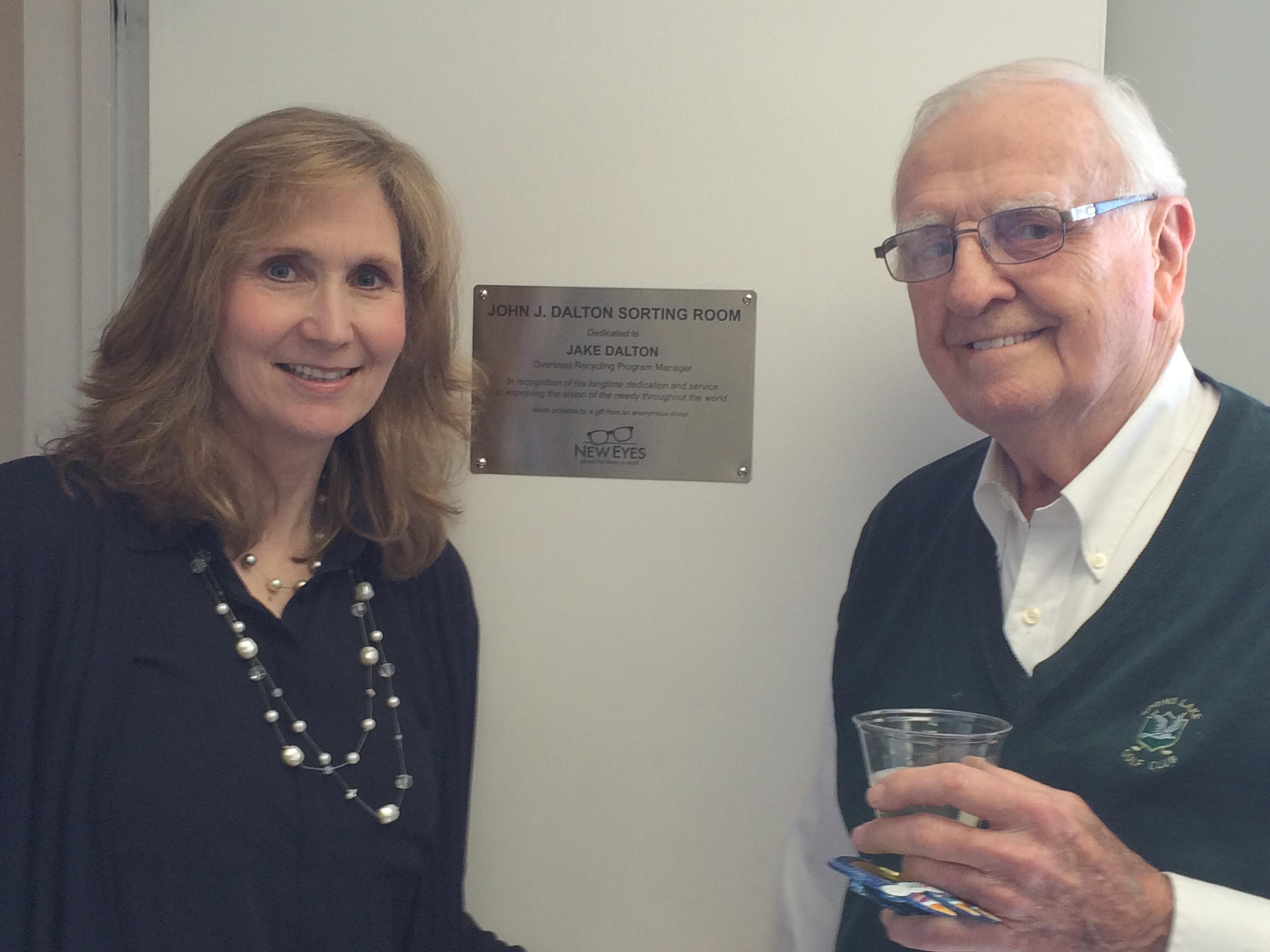 896e68fe05bb80c891ff_2d0da1a9f68e1ab78da2_Jake-Jean_plaque.jpg