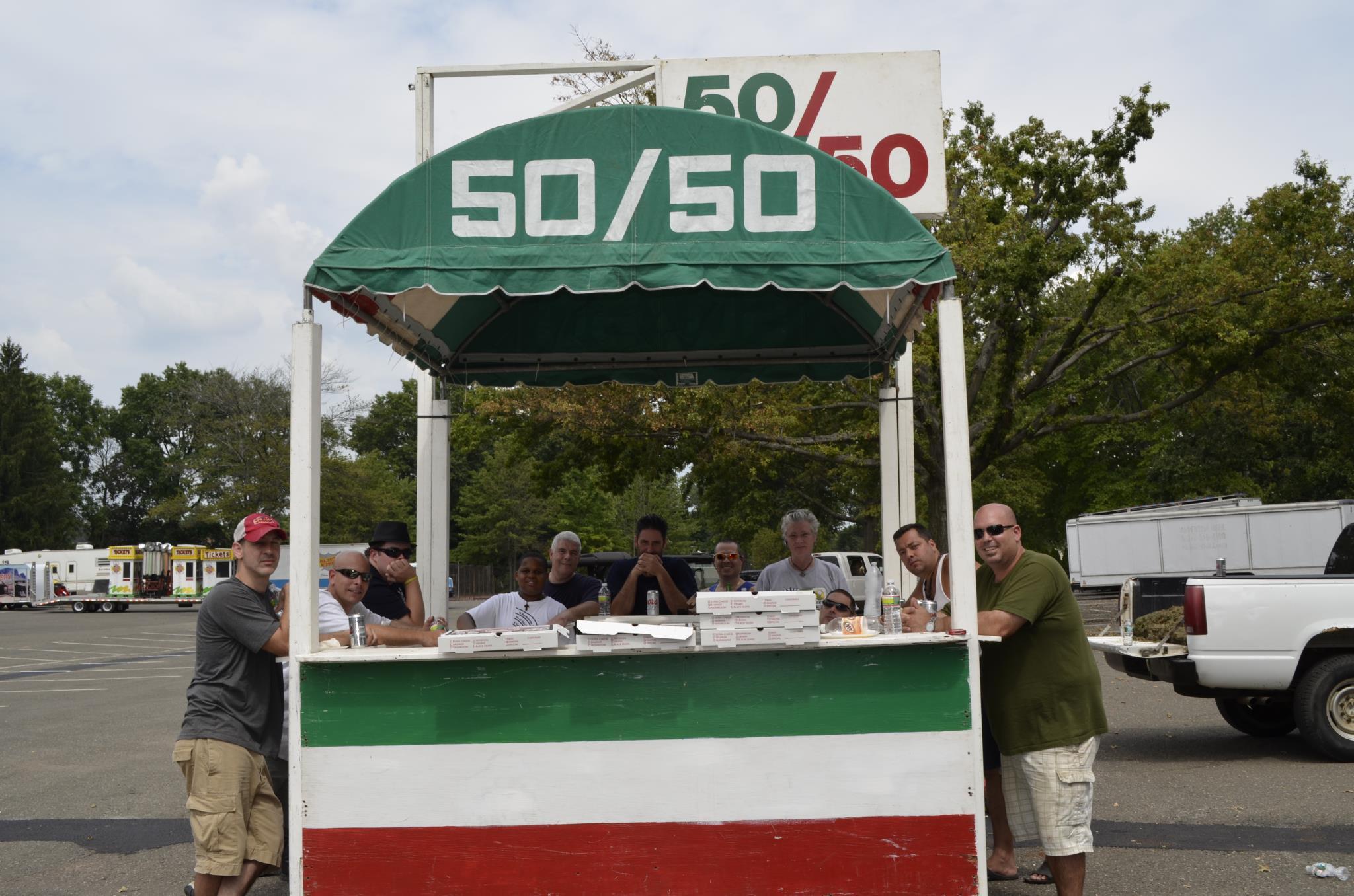 5b41e31d69375f090833_50-50_Raffle.jpg