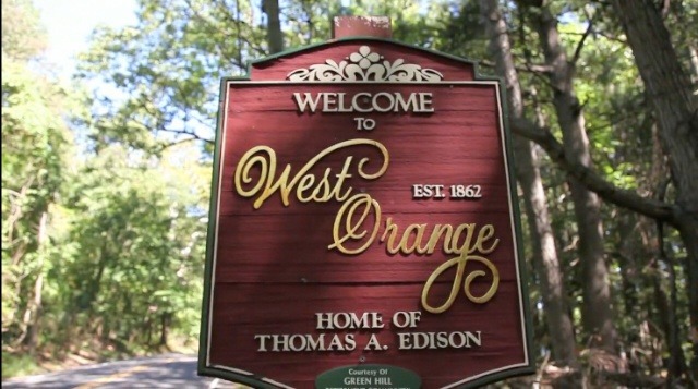 0d8fec3843175627d340_WEST_ORANGE_SIGN_SCREENSHOT.jpg