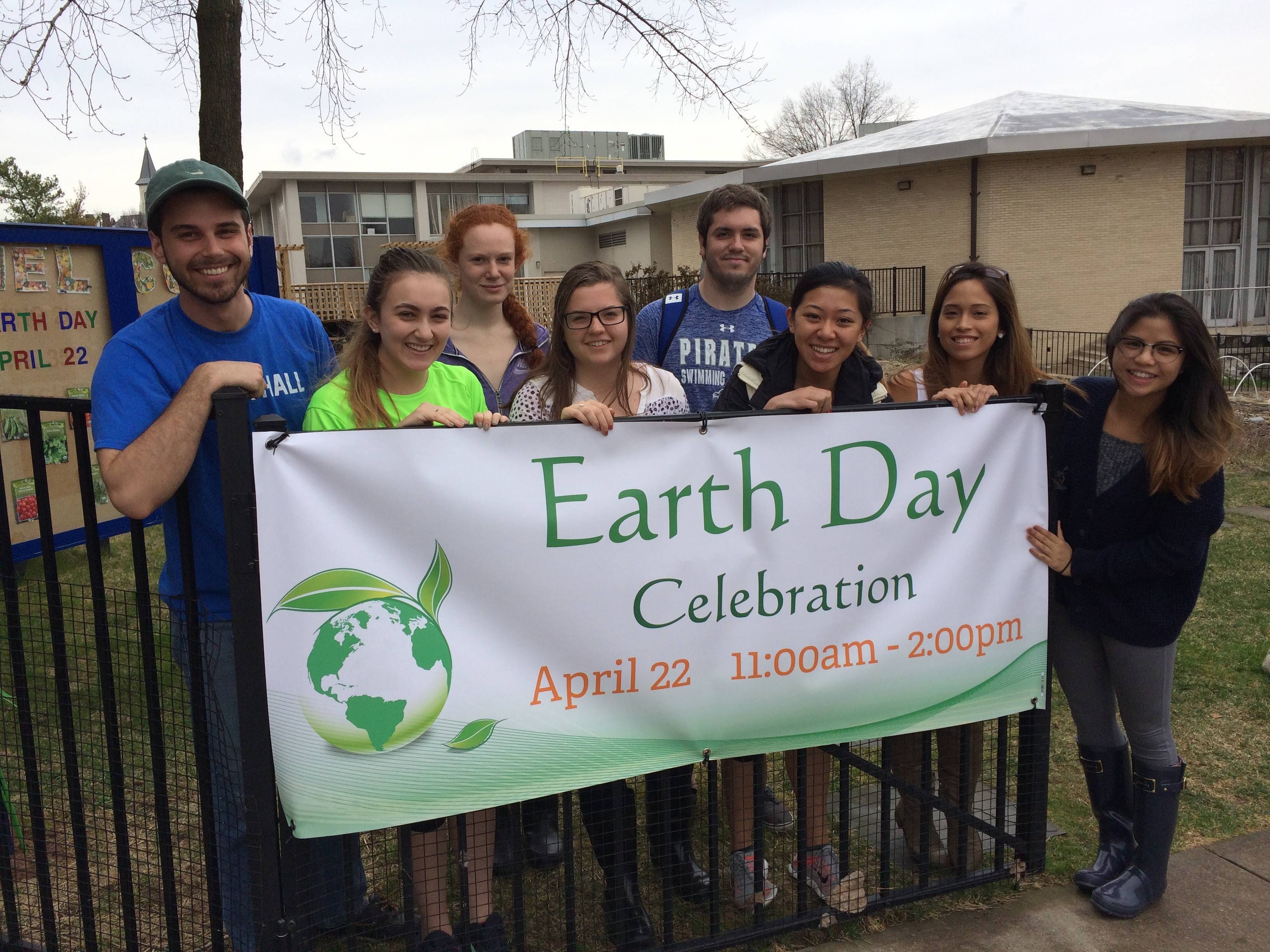 4a3f28fa3d2478ab5419_seton_hall_earth_day2.jpg
