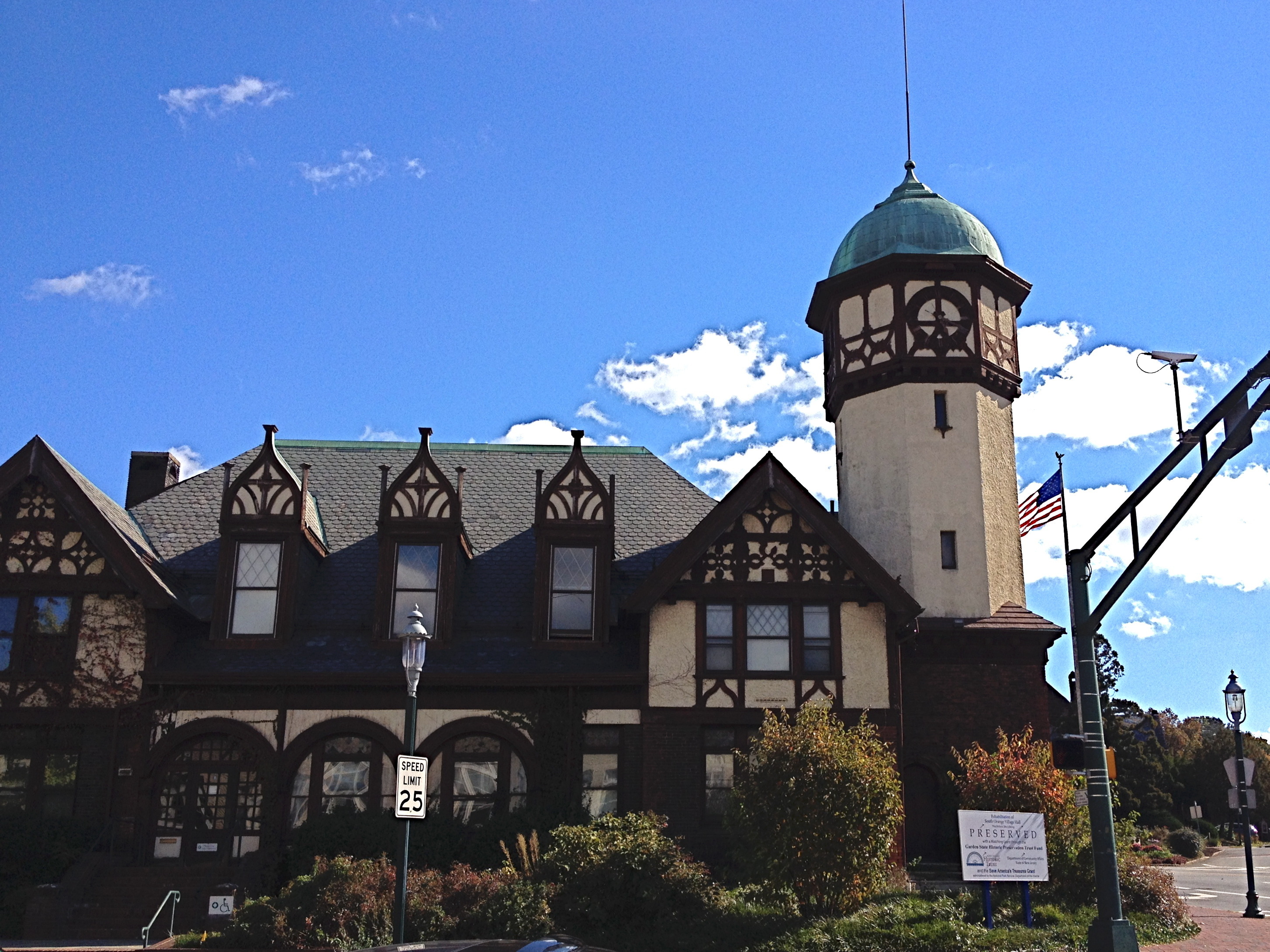 1356f0ad87aceb965645_village_hall.jpg