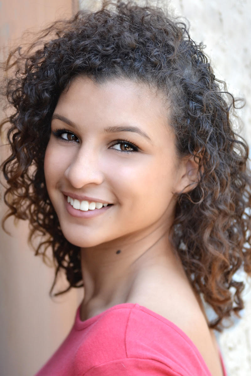 624bd0933fd304e22536_Antonia_Santangelo.jpg