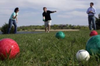ad8445da267b6de82ae0_Bocce_Ball_Grass.jpg