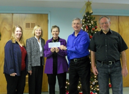 c91d820fa672eec0b577_Donation_to_Jan.jpg