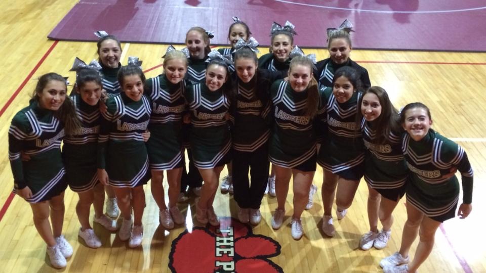 10ca383d1d6f9dcc493d_cheer.jpg