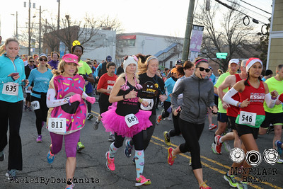 1ec33378d27244a21961_Montclair_Bread_Company_Doughnut_5K_2015_-_00078-S.jpg
