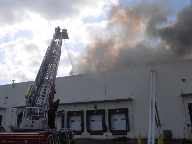 8df2f6e33a6f5637f1d6_SP_Fire_Truck.jpg