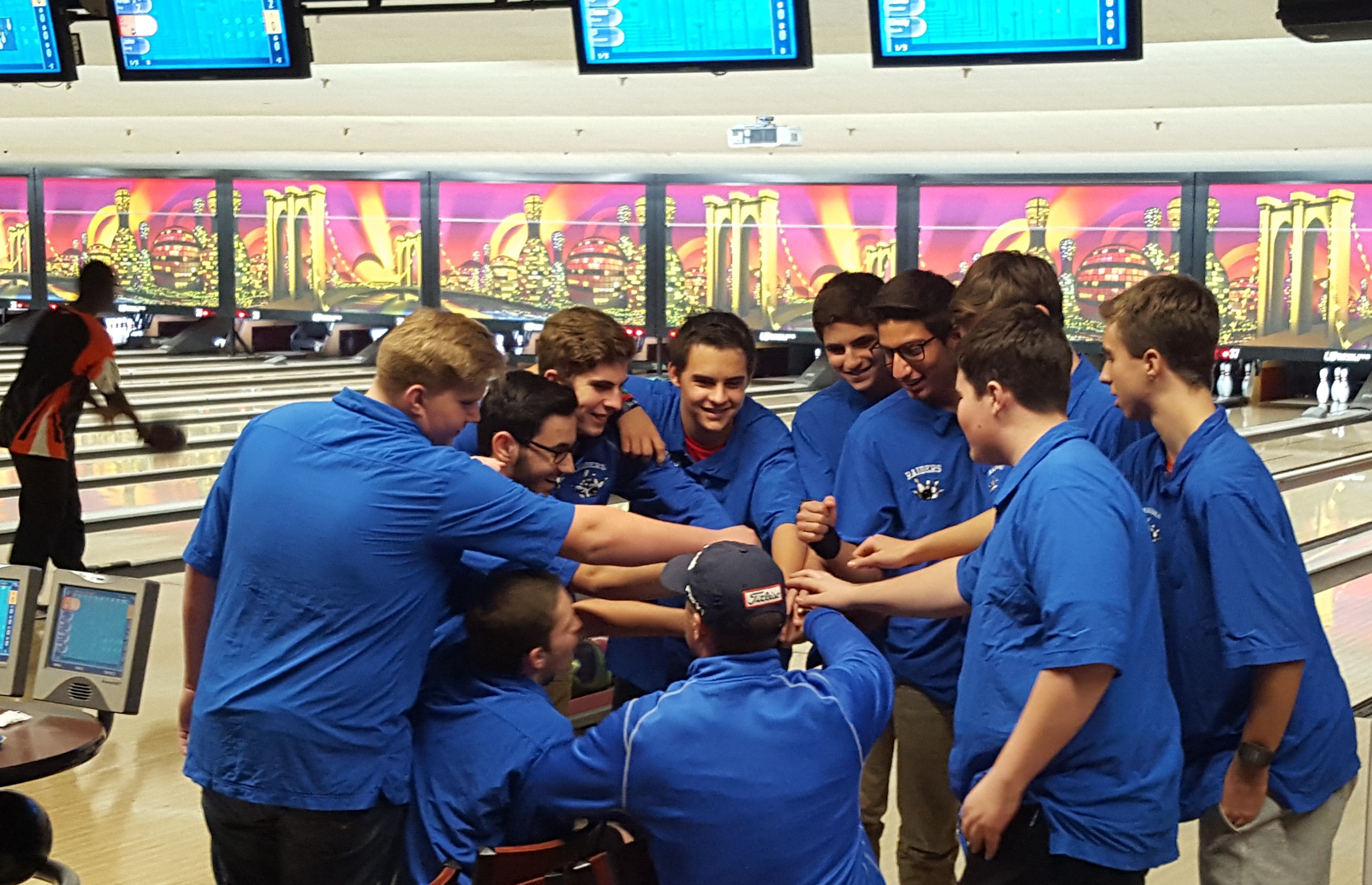 3e8ae8e80c9fb858c6d9_Bowling_Team_12-8-15.jpg