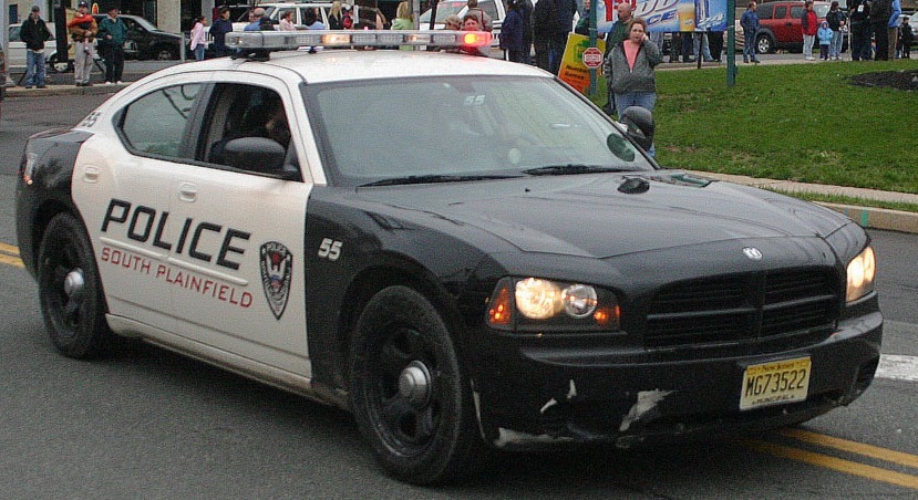 a0f355cd2c3eee25cef4_police_car.jpg