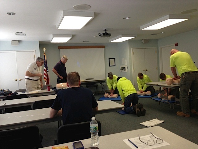 3fcf2dc9aefe221fd5f2_DPW_CPR_training_1.jpg