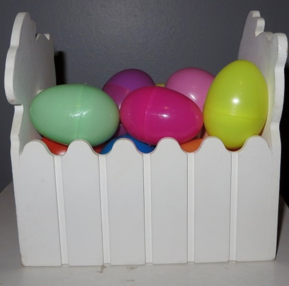 b6ccd4424704bd34ef8e_Easter_Eggs.jpg